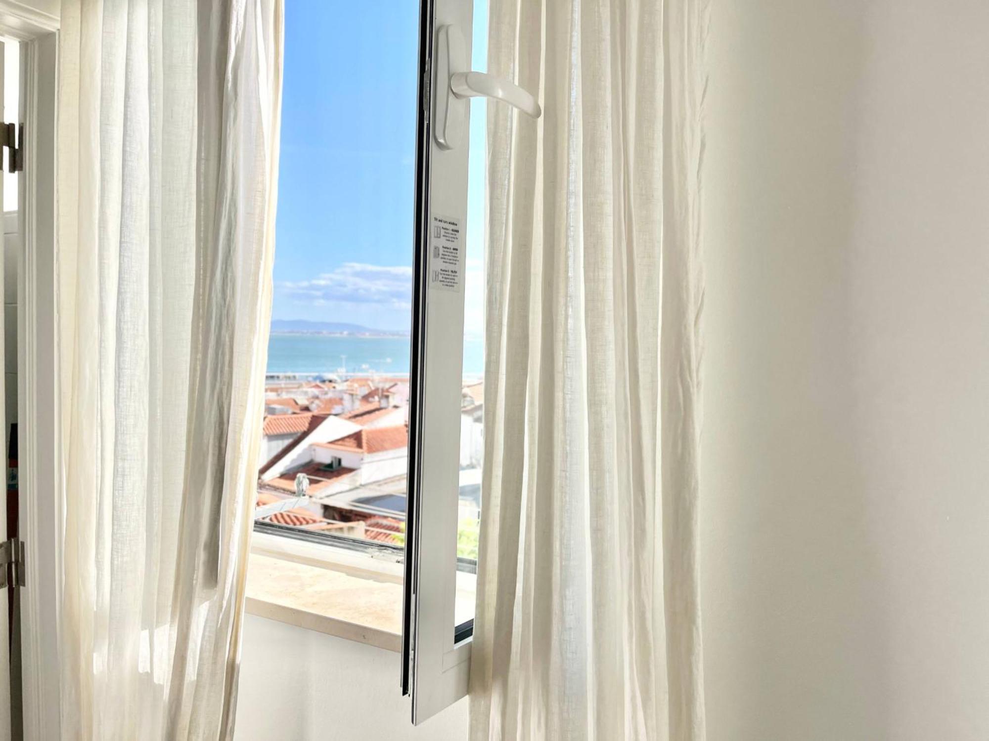 Alarco - Alfama River Loft - 55753 Al Apartment *